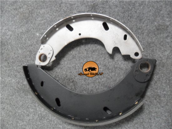 Refection frein traction - pose garniture par rivets