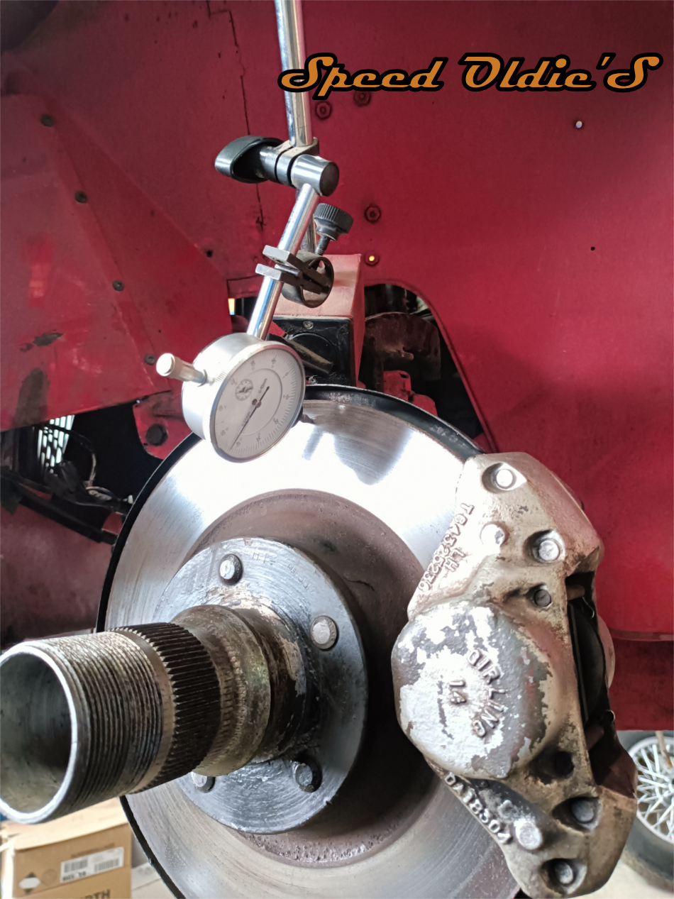 belle voiture anglaise 6cylindres révision vidange