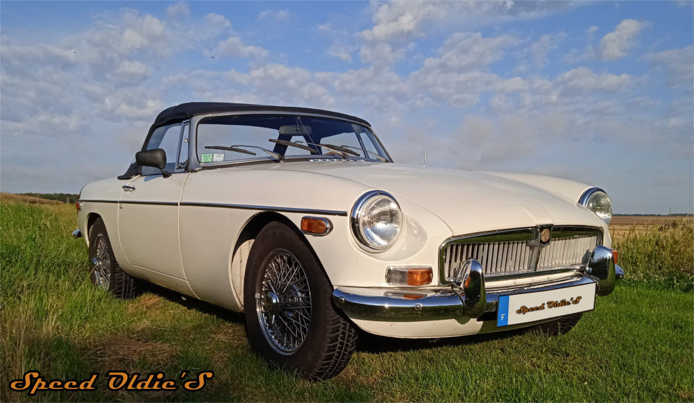 Pneumatiques vidange faisceau moteur restauration chartres collection 78 MG B angaise Speed Oldie'S