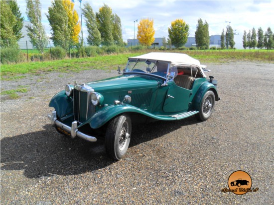 voiture de collection Anglaise MG TD 1953 depannage